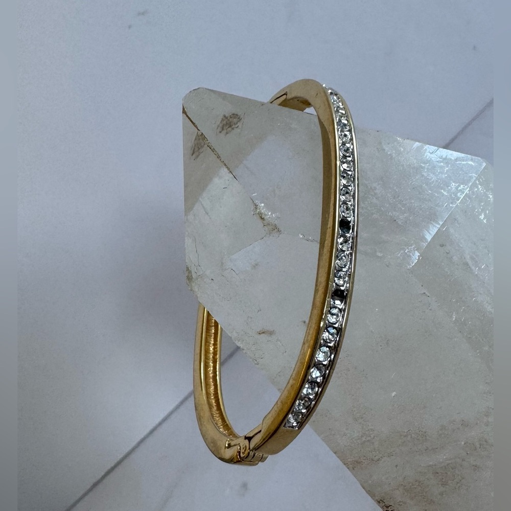 Vintage Swarovski Clear Crystal Hinged Bangle Bracelet *missing stones* Size Med
